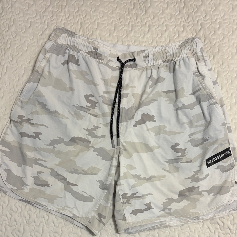 Legends Luka HD white camo 7” shorts